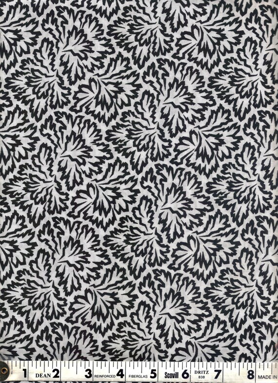 Silhouettes Fabric Black and White 1/2 Yard