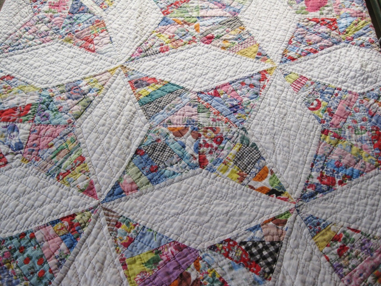 Antique Hummingbird Feedsack Vintage Quilt Spectacular