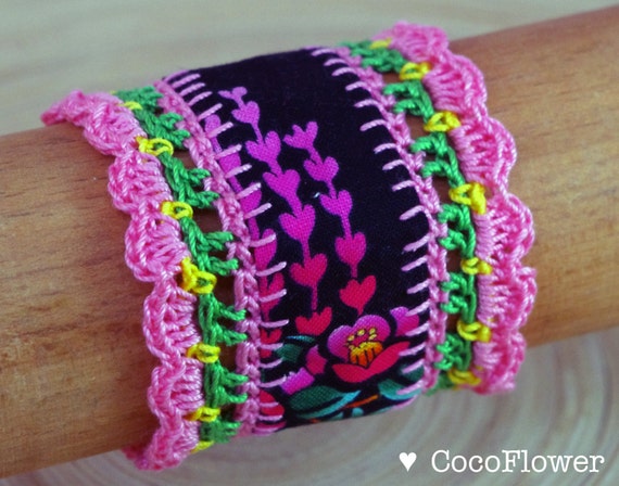 Lace Wrist Cuff Pink Bracelet Japanese fabric jewelry