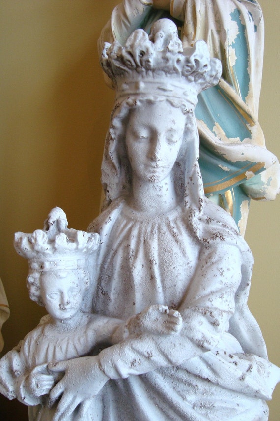 RESERVE for Alicat: Mary Queen of Heaven and Child Statue