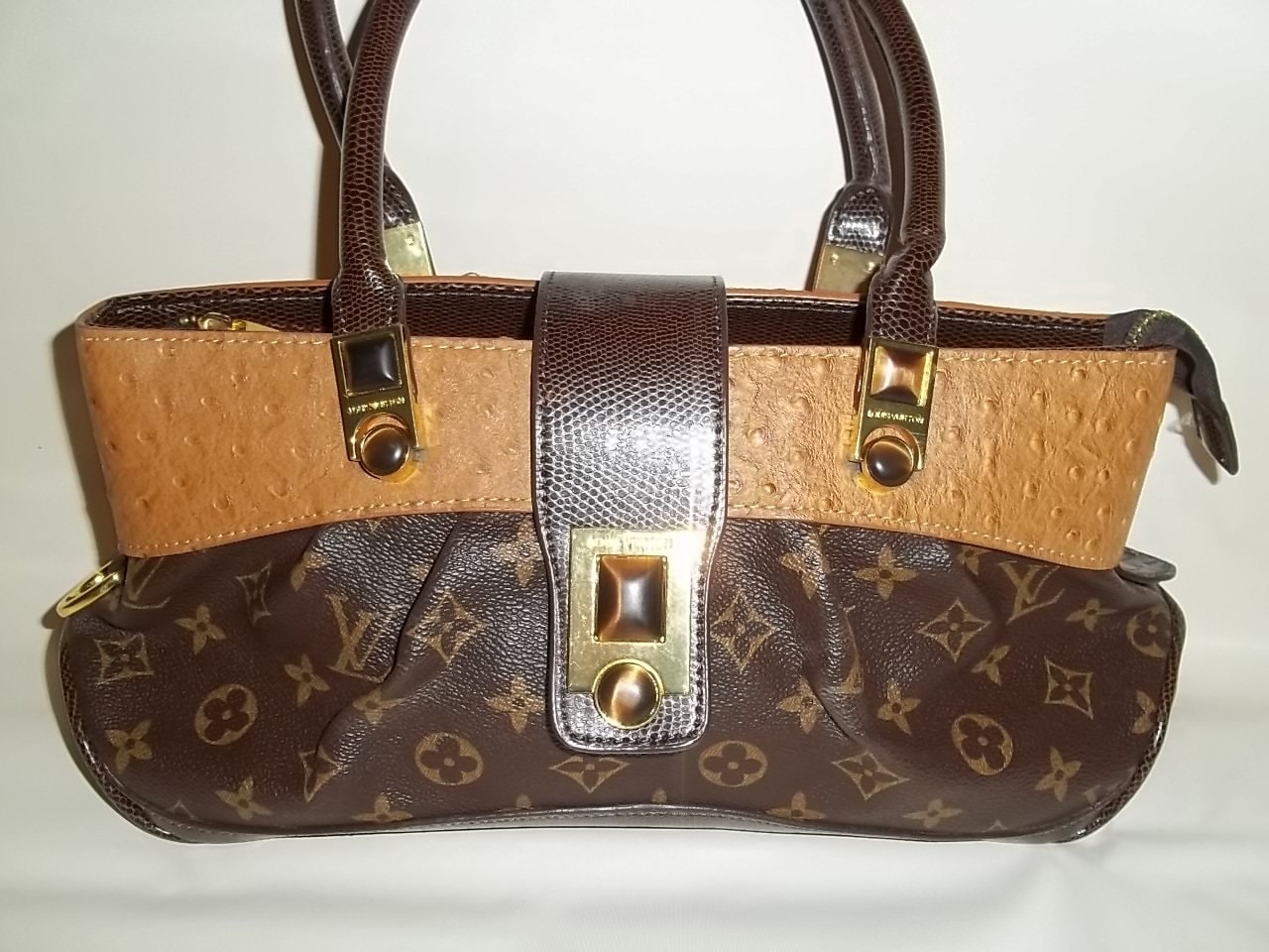 Louis Vuitton Monogram handbag with gold hardware by KissaPrince