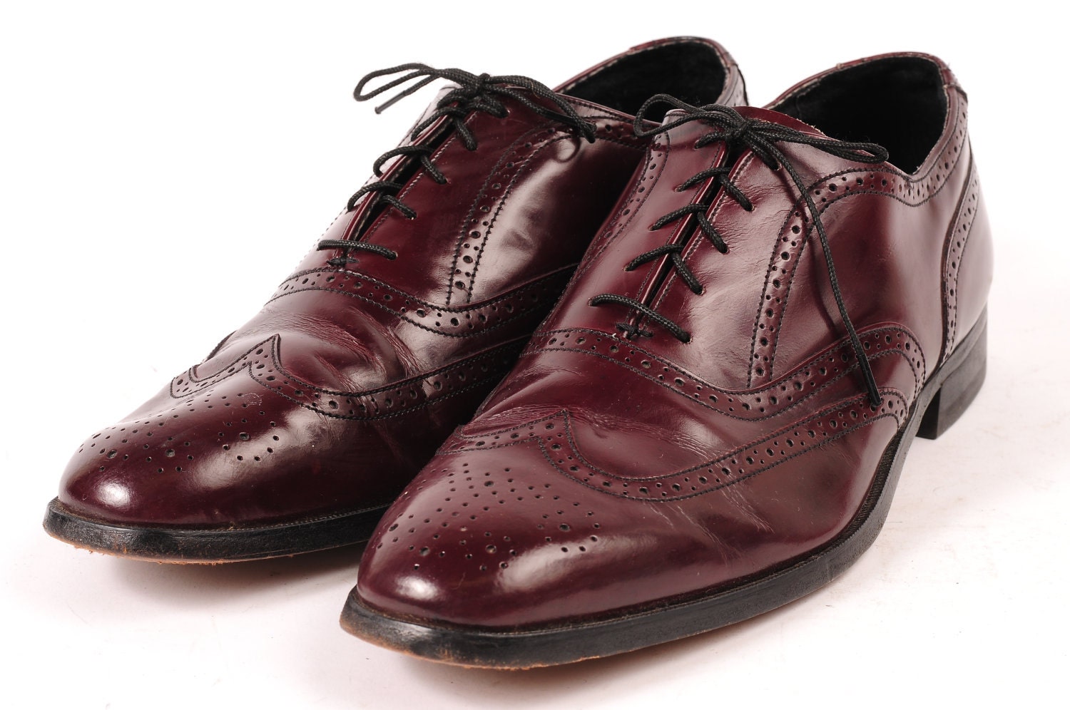 Hanover Wingtip Shoe Men Size 9.5 D