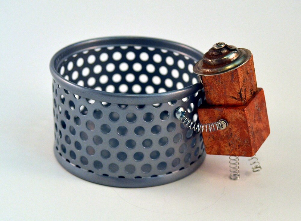 Robot Desk Organizer Paperclip Holder Desktop Sculpture