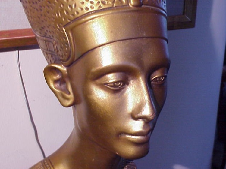 Egyptian Queen Nefertiti Art Sculpture Hollywood By Andrewmodern