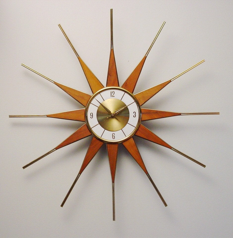 Vintage Starburst Sunburst Atomic Eames Era MCM Wall Clock