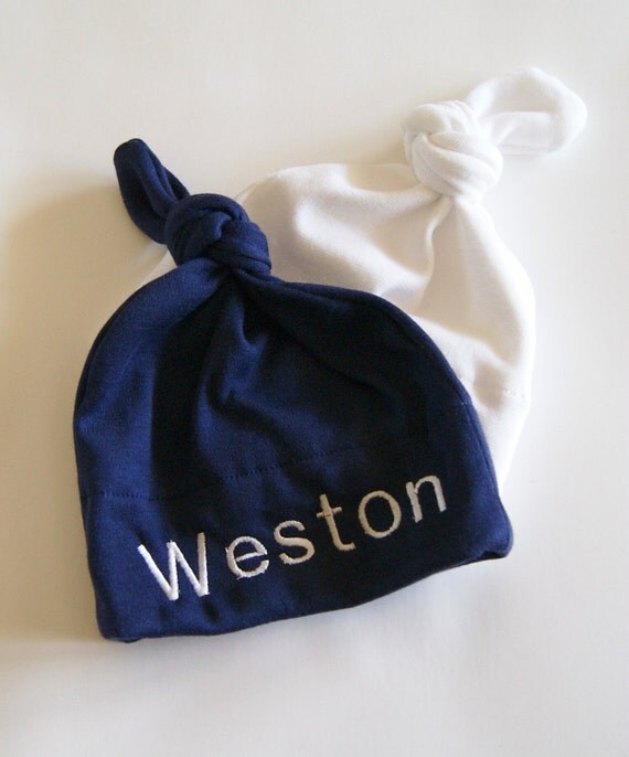 Set of 2 personalized baby hats