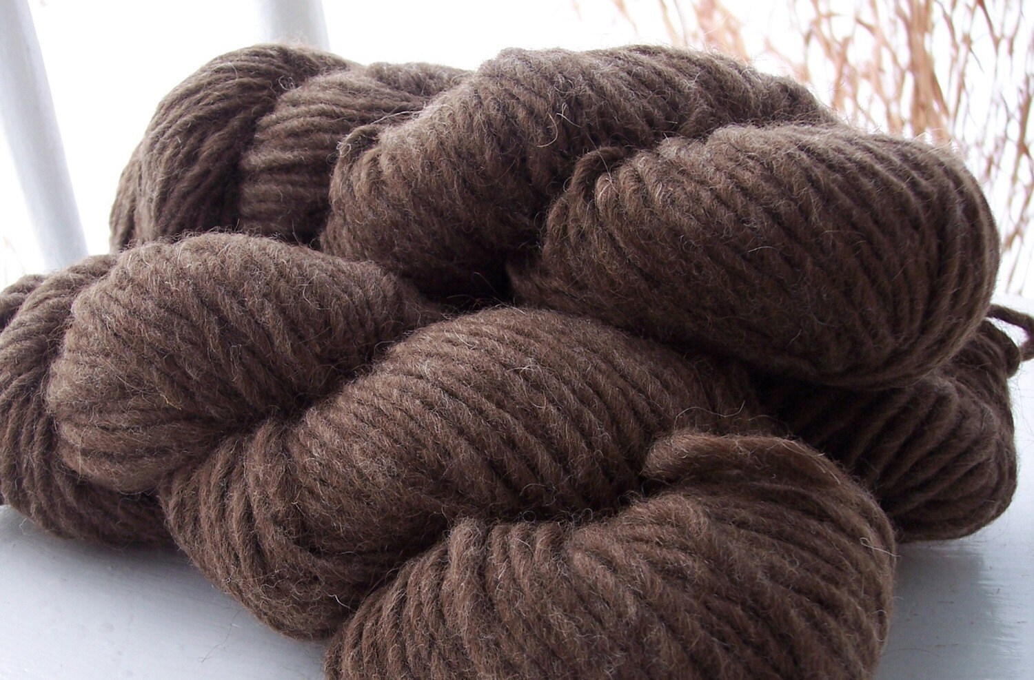 brown icelandic lopi style yarn single ply chunky bulky