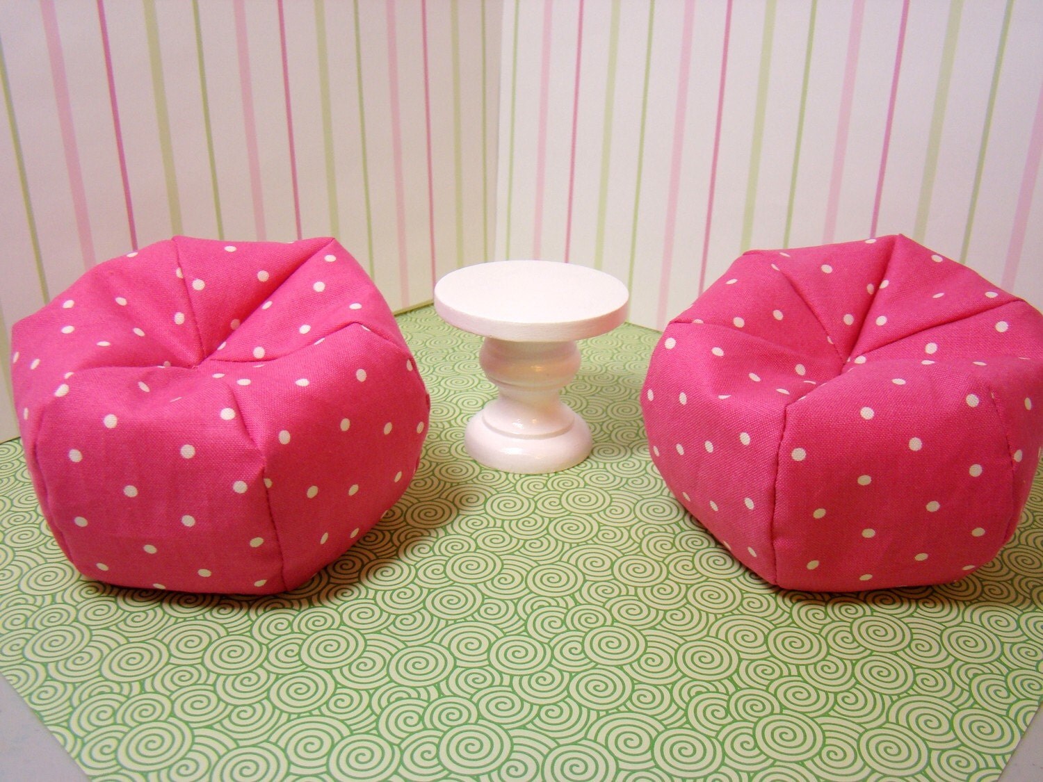 Barbie Furniture Bean Bag Chairs & Table Conversation Set