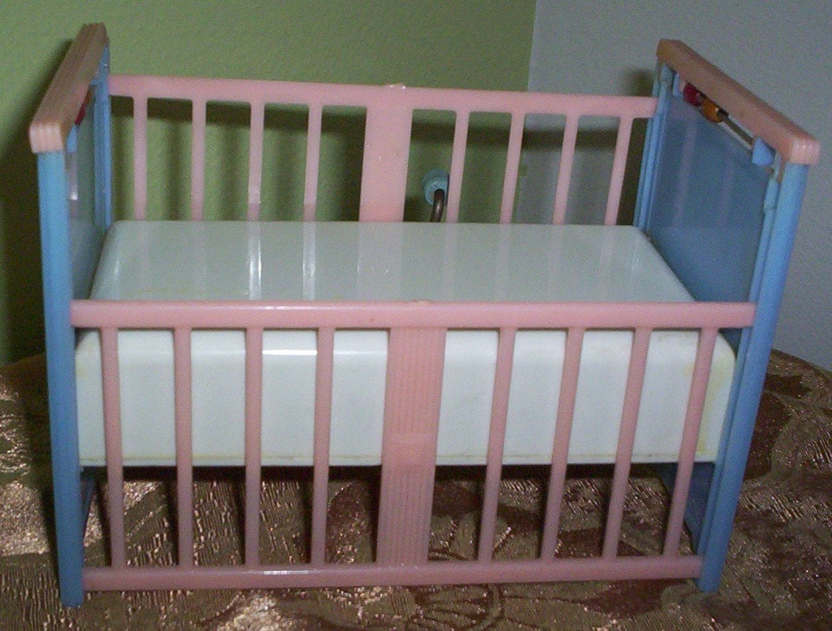 Vintage Toy Baby Crib. Mattel Futurland Toy Baby Crib.
