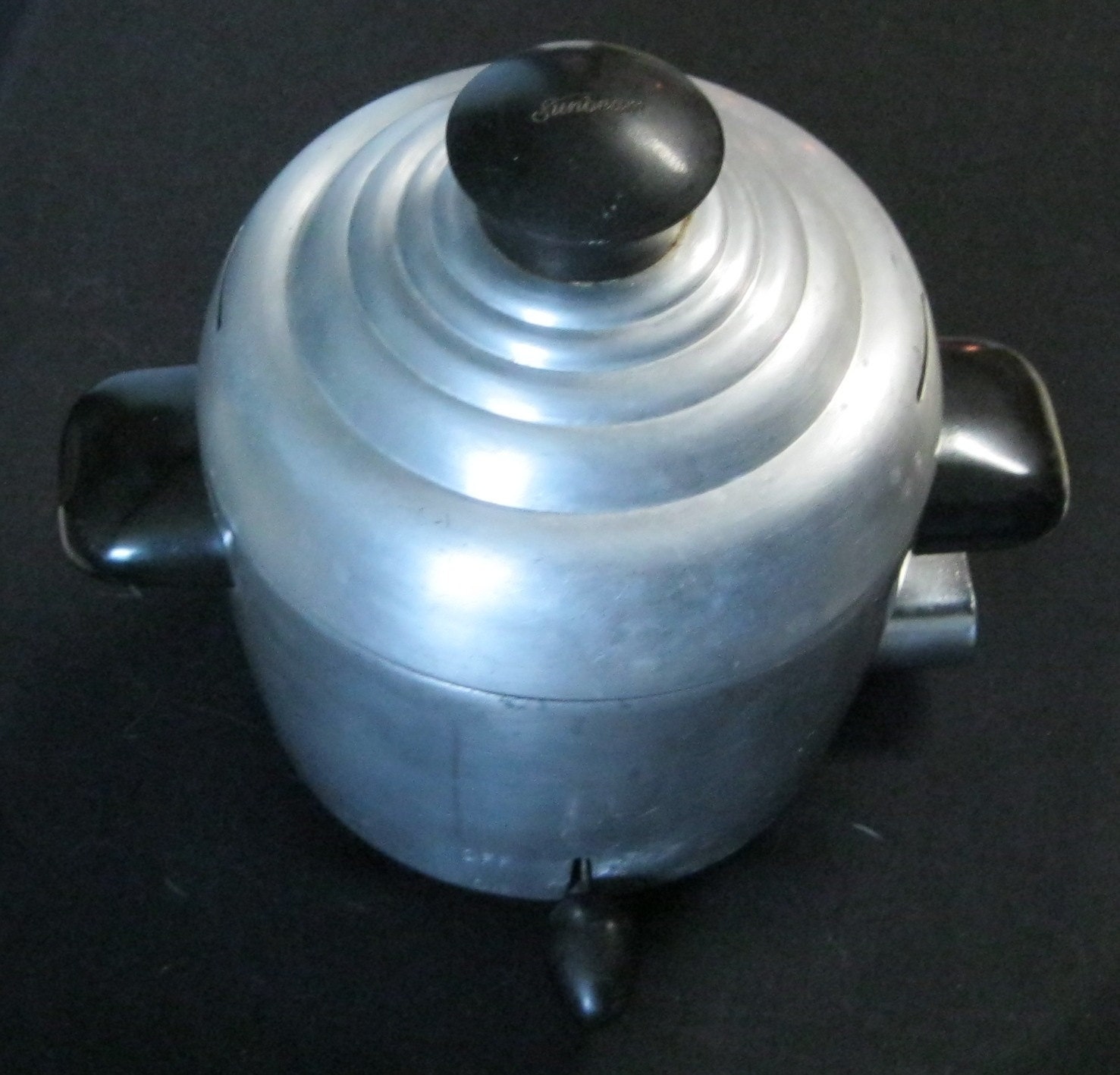 Vintage 1940 Sunbeam Electric Egg Cooker Model E