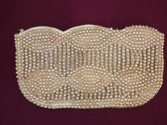 Vintage Beaded Faux Pearl Clutch Purse 1950&#39;s