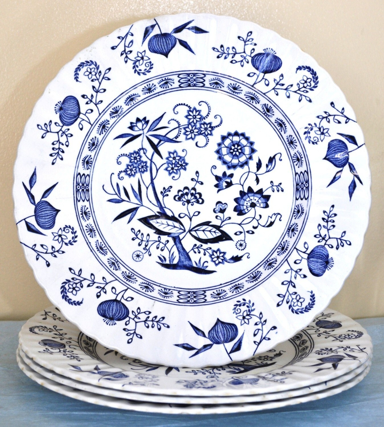 Blue Nordic Floral Vintage Plates