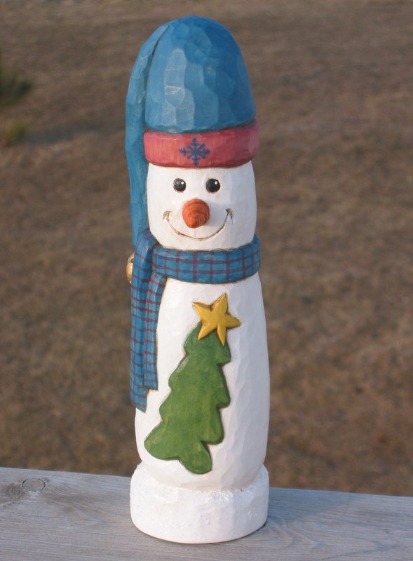 Smiling Standing 11 SNOWMAN Wood Carving w/Pine Tree