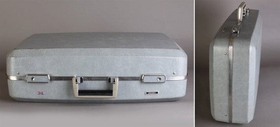 Large Grey American Tourister Escort Suitcase Hardsided