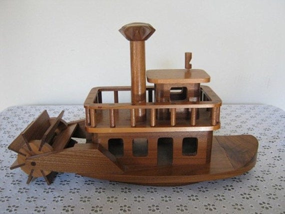 riverboat toy sternwheeler