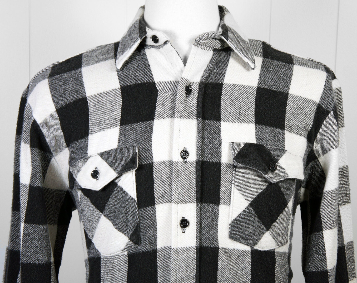 Vintage Men's Black & White Checkered Flannel Shirt Long