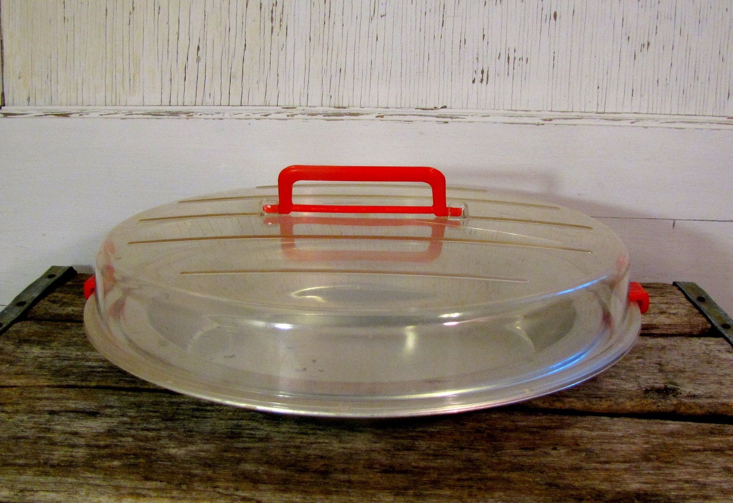 Vintage Aluminum Pie Carrier with Lid by AmysAllThingsHome on Etsy