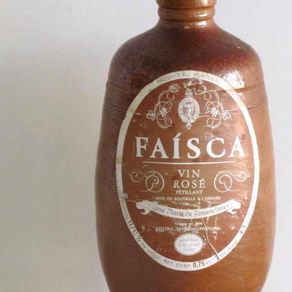Vintage Clay Wine Bottle Jose Maria da Fonseca Vin Rose