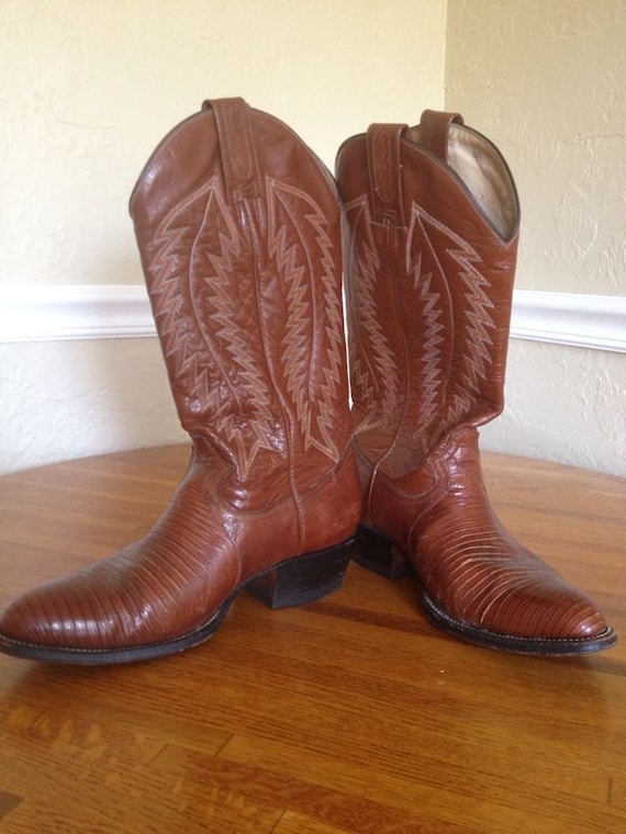 SALE Vintage Montana Cowboy Boots Size 8.5 by RestorationVintage