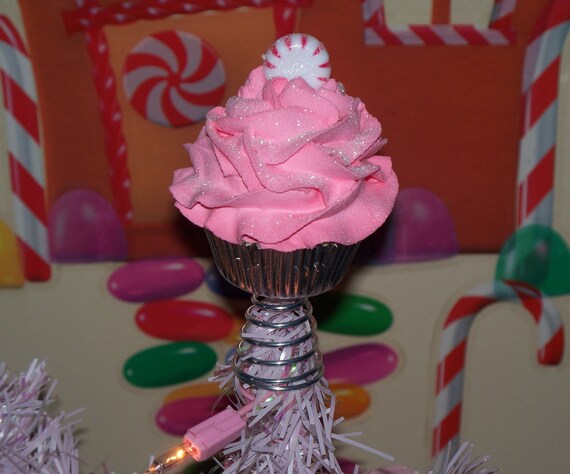 original fake cupcake tree topper by fakecupcakecreations original fake cupcake tree topper by fakecupcakecreations