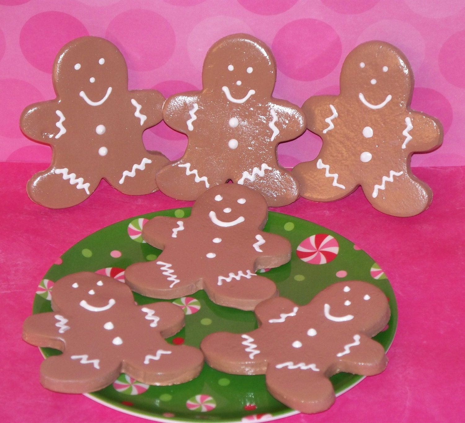 6 Fake Faux Gingerbread Man Cookies great for Christmas Holiday Decoration Display Photo Props can be made into Ornaments