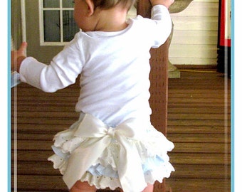 Blue Ruffled bloomers- Diaper cover-photo prop- Girls babiesToddlers- Newborn 24 mo