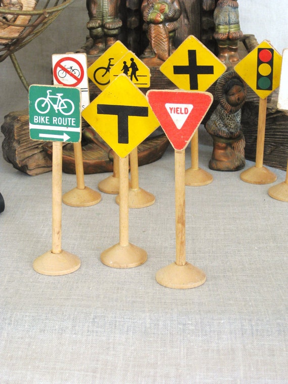 Vintage Wooden Toy Road Signs Doll Parts / Toys