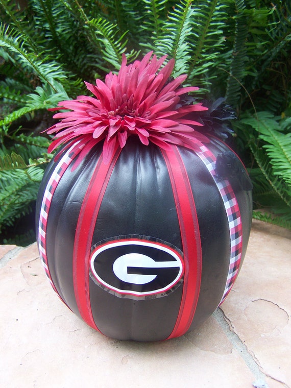 Items similar to Bulldog Halloween Pumpkin on Etsy