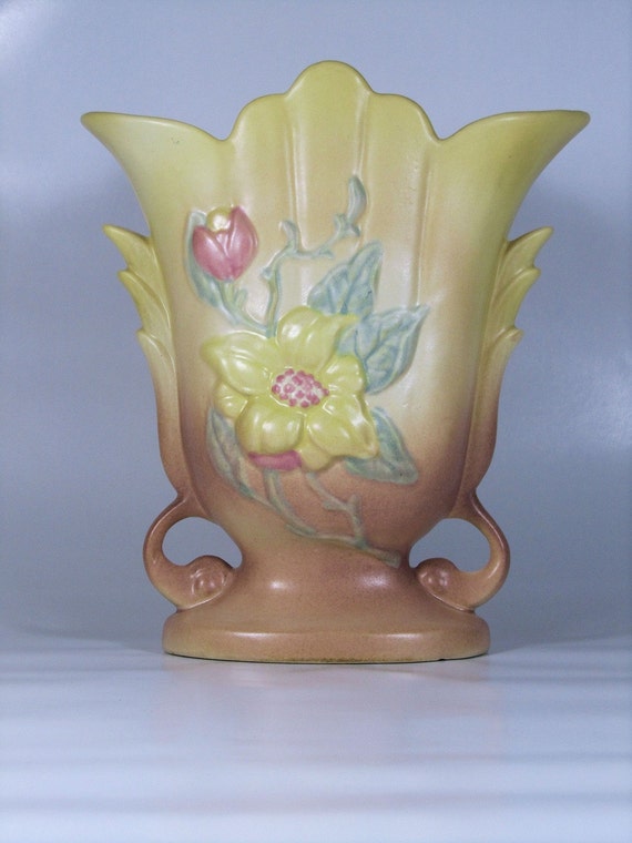 Hull Art Pottery USA18 1/2 Magnolia Matte Finish Vase
