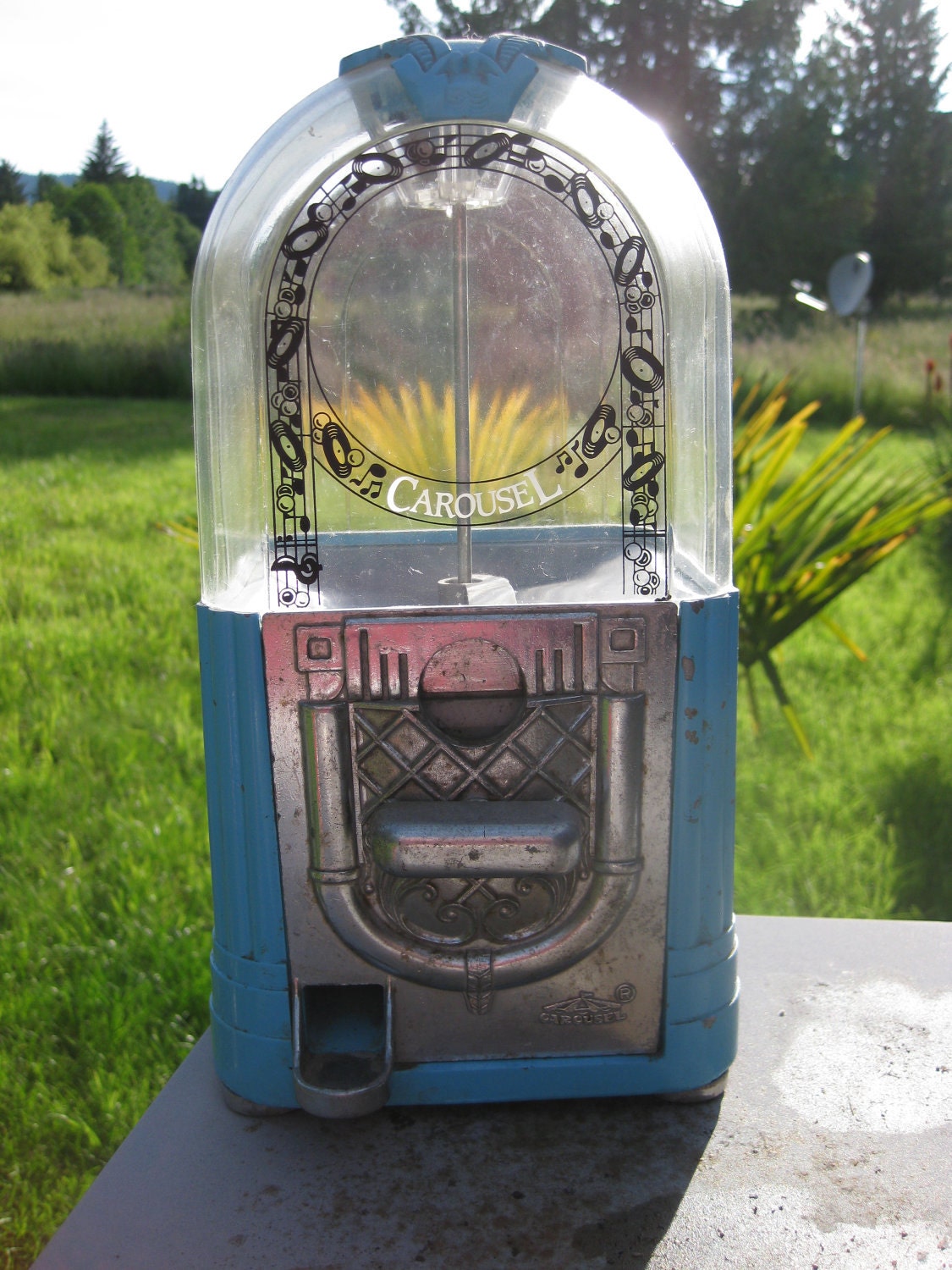 Vintage Carousel Jukebox Gumball Machine