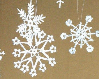 6 Lace Crochet snowflakes, christmas ornament decoration - different designs - set 1 medium size