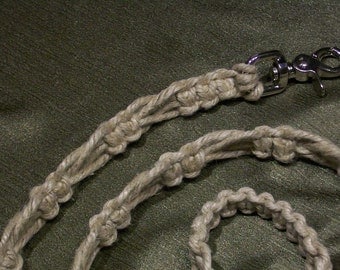 The Knot So Plain Hemp Dog Leash