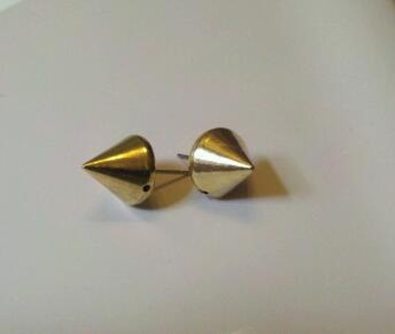 Gold spike studs Clearance