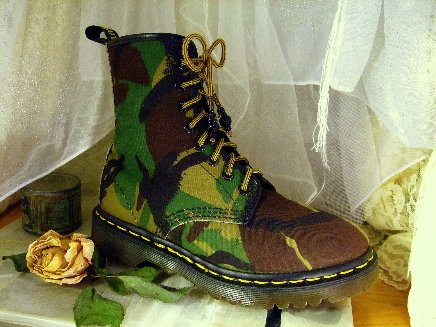 vegetarian doc martens