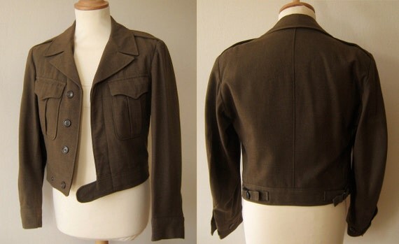 SALE 1940s WWII men&#39;s military jacket size S IKE