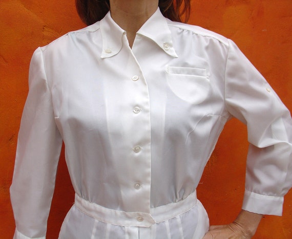 Vintage 60s White NURSES Hospital Uniform. Dress. Costume.