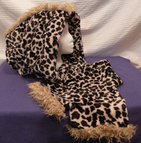 Hooded scarf Fur animal Print Animal Scarf Mohawk hooded Faux Velvet  Scoodie