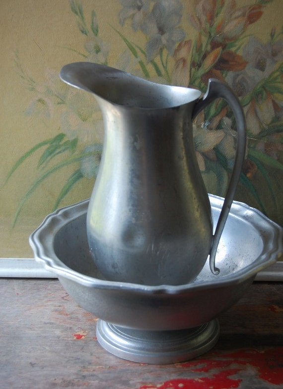 Vintage Rustic Pewter Pitcher And Wash Bowl