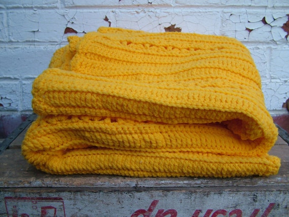 Knitted Throw Mustard