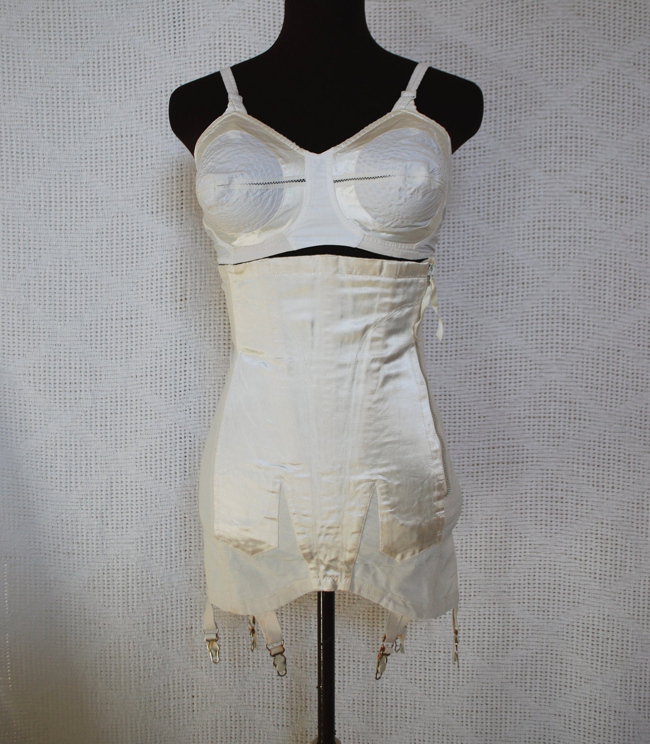 1960s Open Bottom Girdle With Six Garters Formfit Rogers