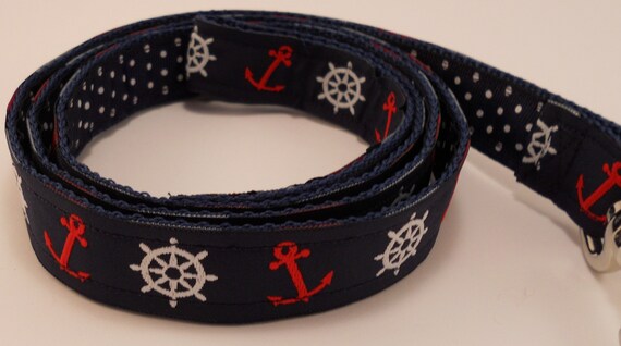Nautical Dog Leash 5 ft Anchors and Ships Wheels by UncleBarkley