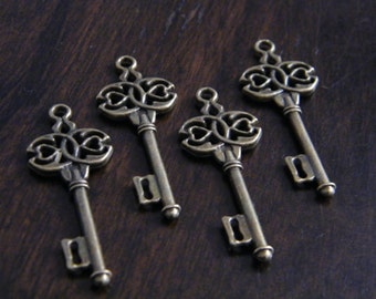 Boland - 10 x Antique Brass Bronze Skeleton Key Vintage Celtic Style Keys