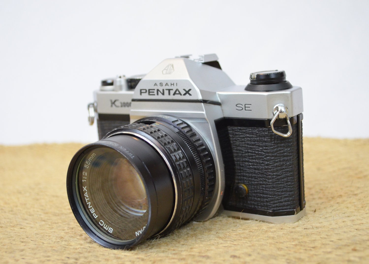 Asahi Pentax K1000 SE SLR Camera with SMC PentaxM 12 55mm