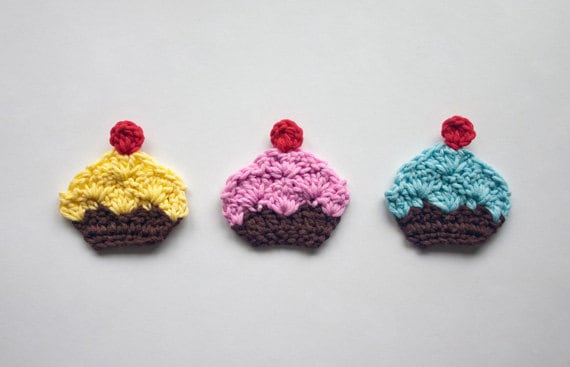 Cupcake Applique - PDF Crochet Pattern - Instant Download - Embellishment Accessories Decor Ornament Scrapbooking Motif