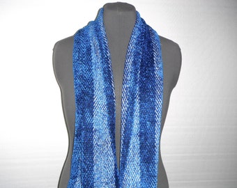 Handwoven Scarf in Bamboo, Rayon and Linen (831)