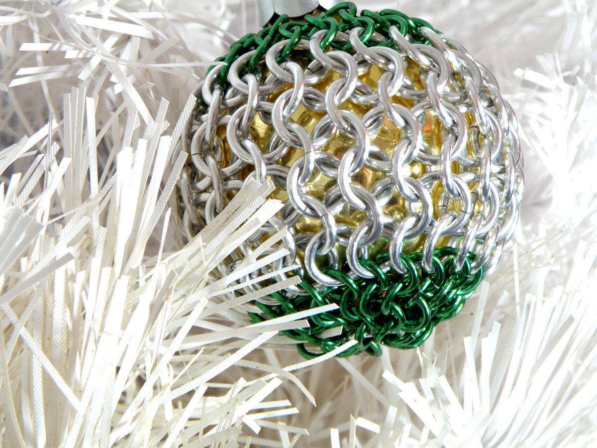Christmas Tree Ornaments Red And Green Chainmaille by TangledMetal