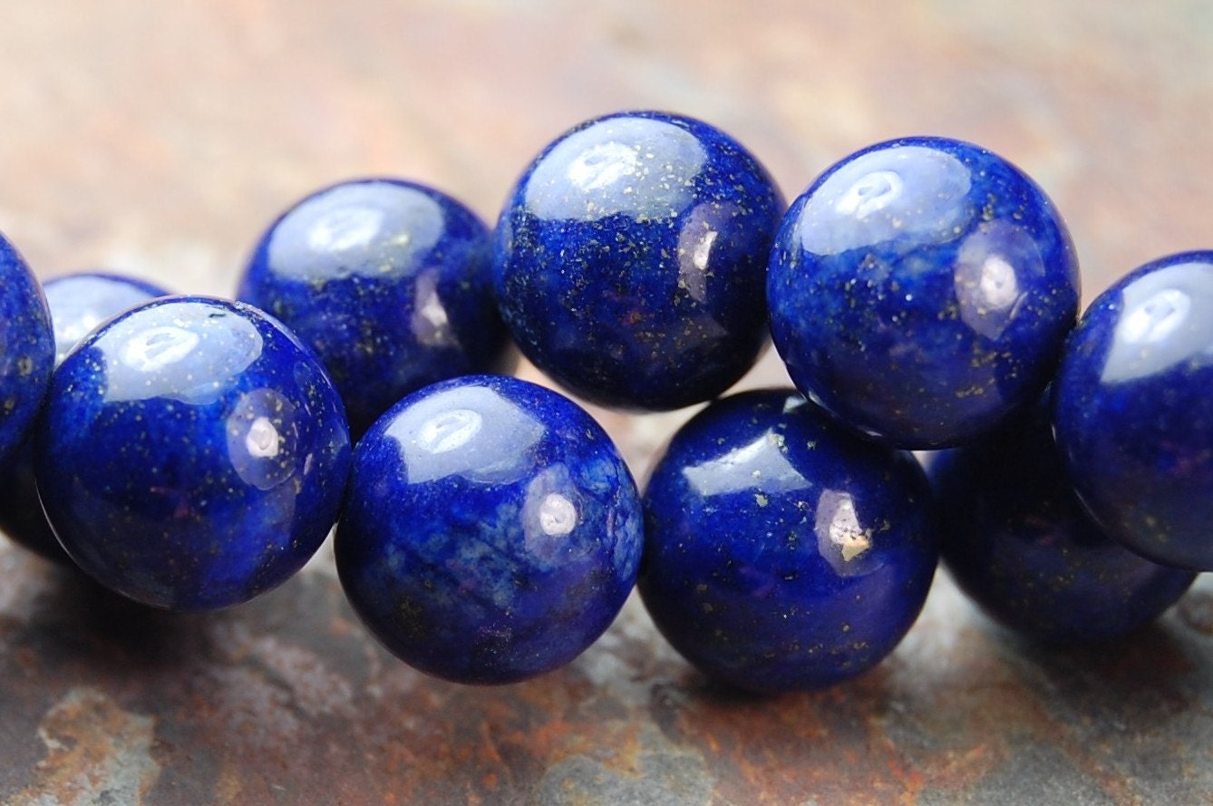 8mm Lapis Lazuli A grade Round Beads 15 inch strand