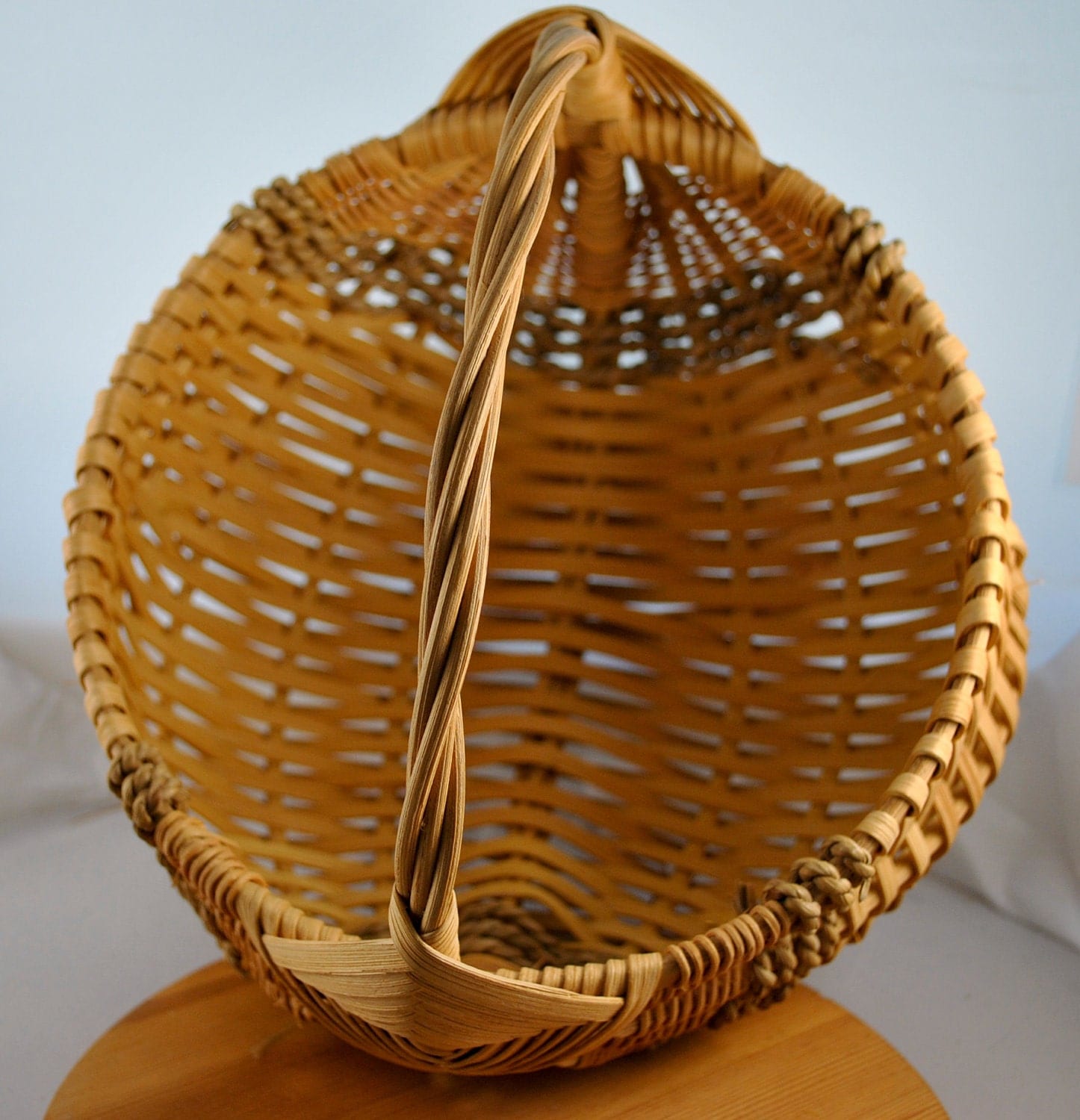 Vintage Egg Basket hand woven by WhositsandWhatnots on Etsy