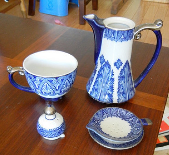 Bombay Company Tea Set for One by VintageCookies on Etsy