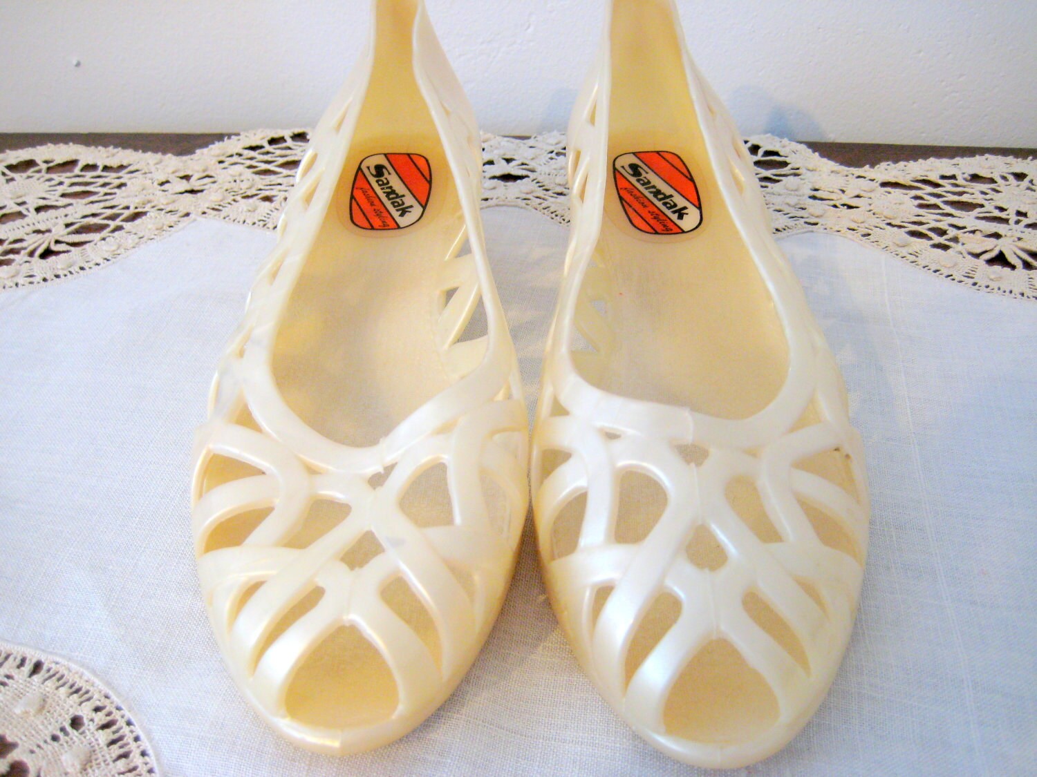 Vintage Jelly Shoes Pearl Size 8